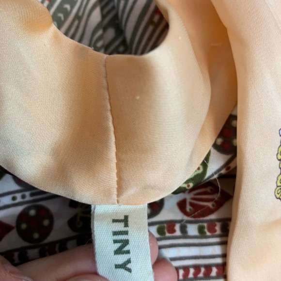 Anthropologie tiny scarf print top - Picture 5 of 8